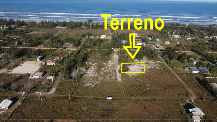 Foto 1 de Lote/Terreno à venda, 300m² em Lagoinhas, Balneário Gaivota