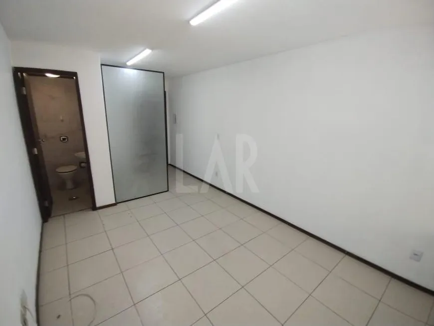 Foto 1 de Sala Comercial para alugar, 32m² em Funcionários, Belo Horizonte