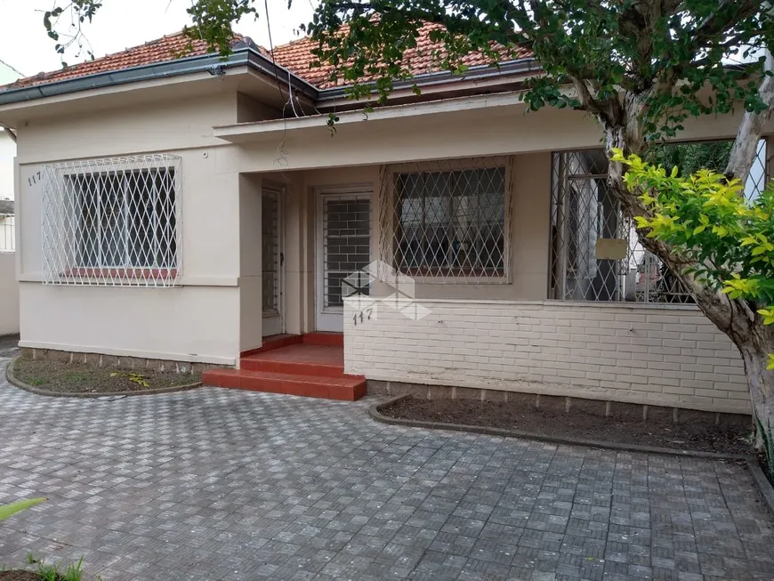 Foto 1 de Casa com 7 Quartos à venda, 200m² em Menino Deus, Porto Alegre