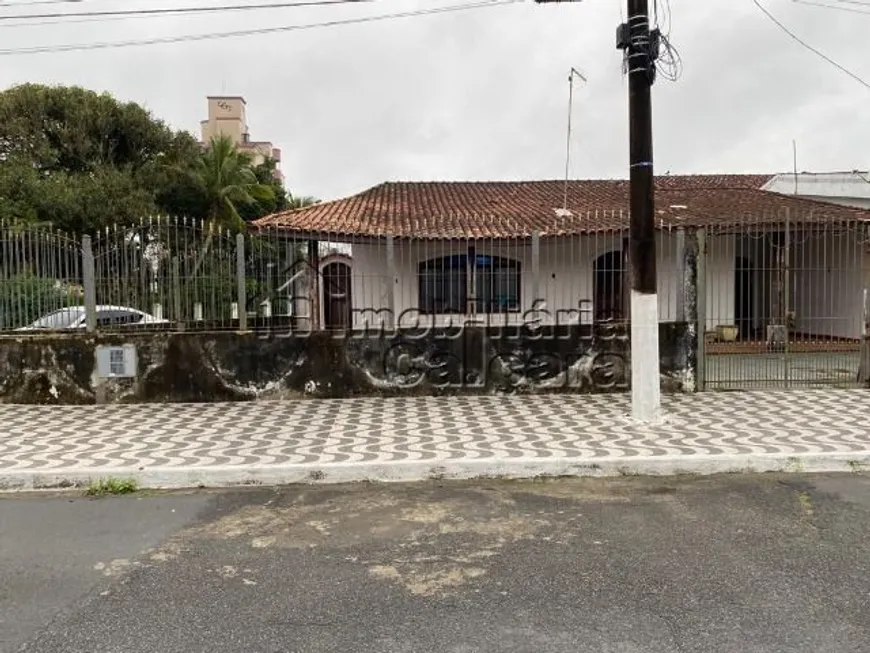 Foto 1 de Casa com 3 Quartos à venda, 375m² em Vila Caicara, Praia Grande