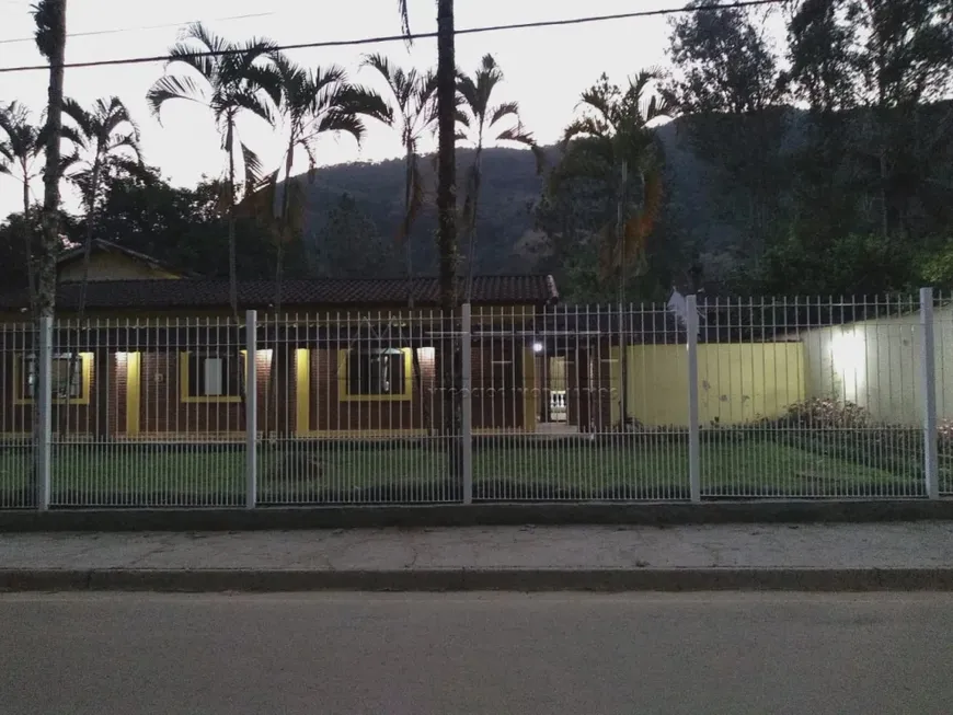 Foto 1 de Imóvel Comercial com 2 Quartos à venda, 150m² em Dos Souzas, Monteiro Lobato