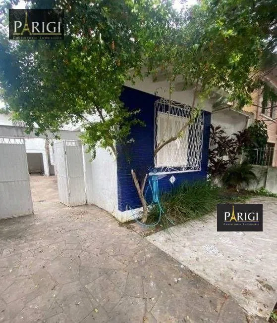 Foto 1 de Casa com 3 Quartos para alugar, 68m² em Azenha, Porto Alegre