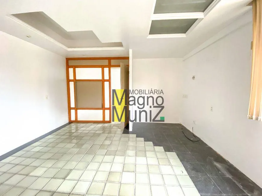 Foto 1 de Sala Comercial para venda ou aluguel, 59m² em Joaquim Tavora, Fortaleza
