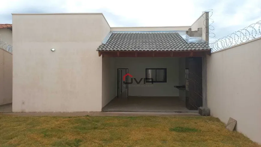 Foto 1 de Casa com 3 Quartos à venda, 162m² em Gávea Sul, Uberlândia