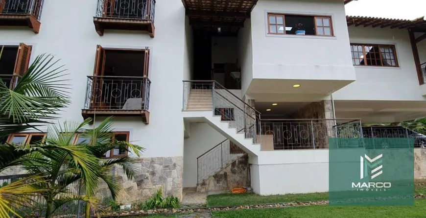 Foto 1 de Casa com 6 Quartos para venda ou aluguel, 408m² em Quebra Frascos, Teresópolis