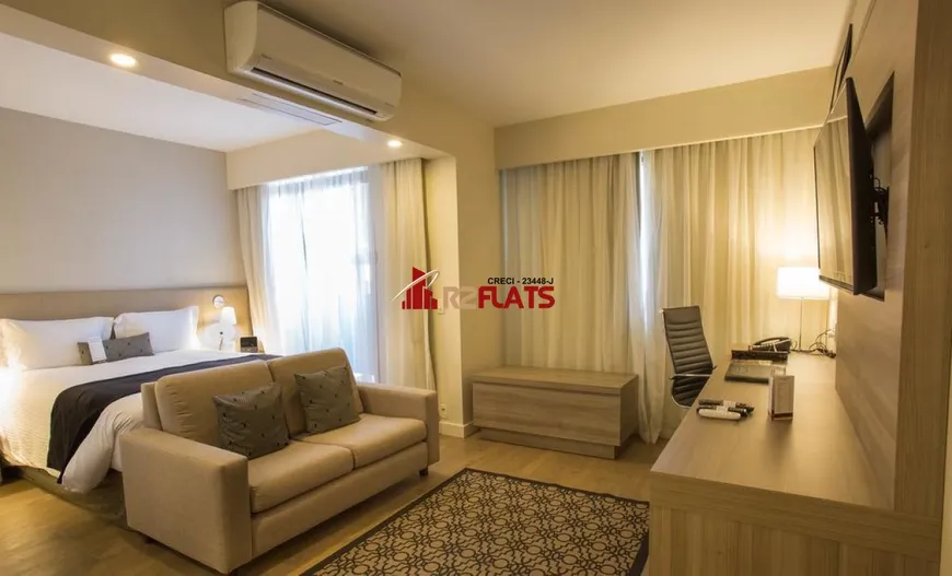 Foto 1 de Flat com 1 Quarto à venda, 38m² em Itaim Bibi, São Paulo