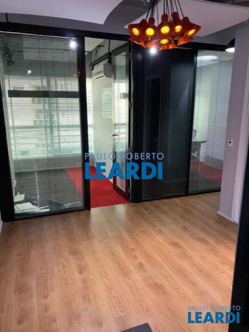 Foto 1 de Sala Comercial para venda ou aluguel, 80m² em Consolação, São Paulo