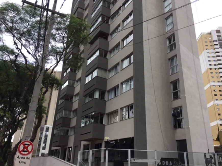 Foto 1 de Apartamento com 3 Quartos para alugar, 110m² em Água Verde, Curitiba