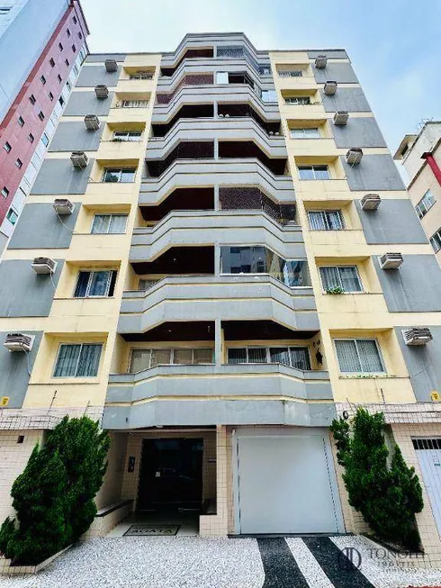 Foto 1 de Apartamento com 2 Quartos à venda, 76m² em Centro, Balneário Camboriú