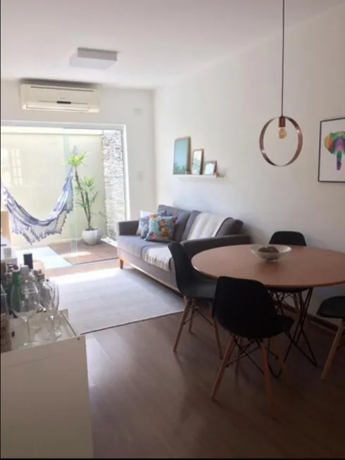 Foto 1 de Casa de Condomínio com 2 Quartos à venda, 90m² em Pendotiba, Niterói