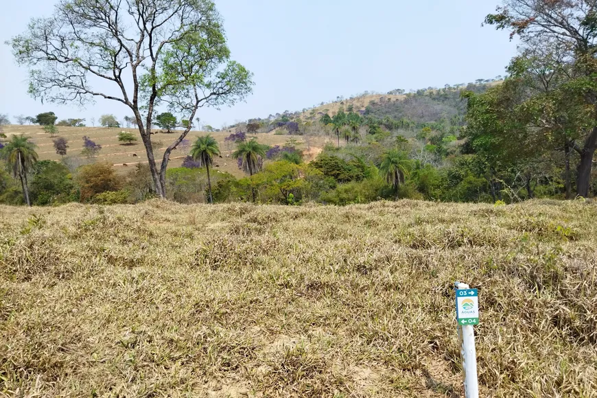 Foto 1 de Lote/Terreno à venda, 20000m² em Zona Rural, Jaboticatubas