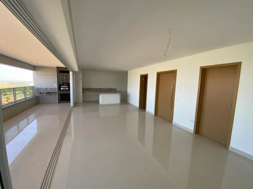 Foto 1 de Apartamento com 3 Quartos à venda, 139m² em Park Lozândes, Goiânia