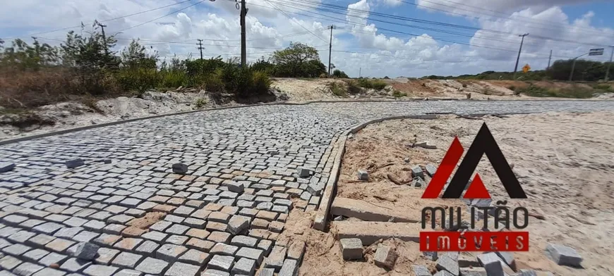 Foto 1 de Lote/Terreno à venda, 200m² em Centro, Aquiraz