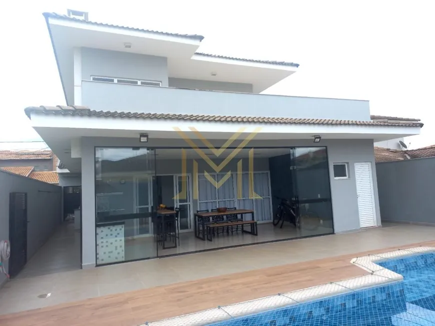 Foto 1 de Casa com 3 Quartos para venda ou aluguel, 299m² em Vila Aviação, Bauru