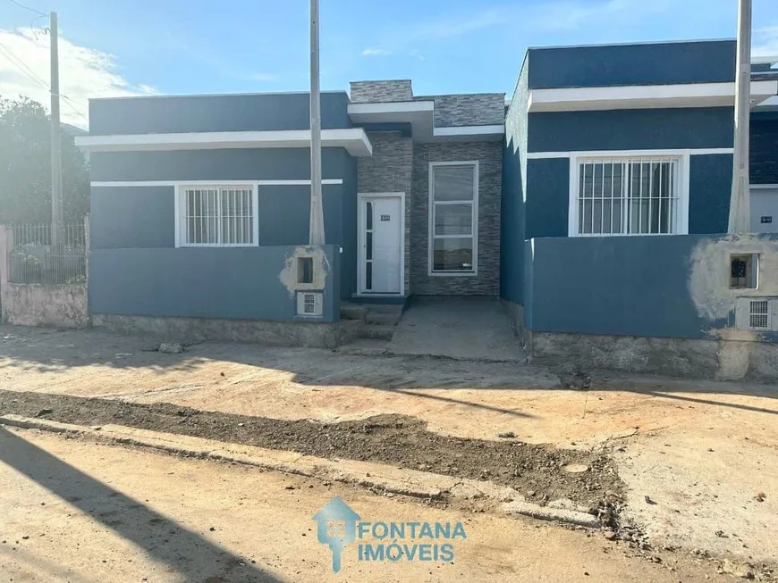 Foto 1 de Casa com 2 Quartos à venda, 48m² em Vila Vista Alegre, Cachoeirinha