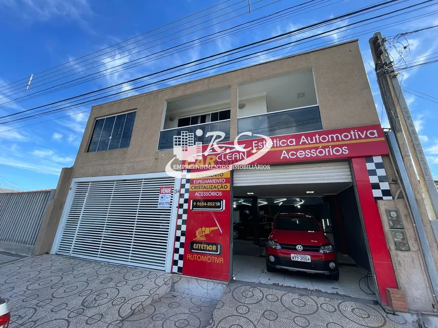 Foto 1 de Sobrado com 4 Quartos à venda, 200m² em Sitio Cercado, Curitiba