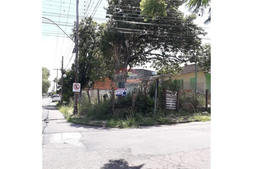 Foto 1 de Lote/Terreno à venda em Sarandi, Porto Alegre