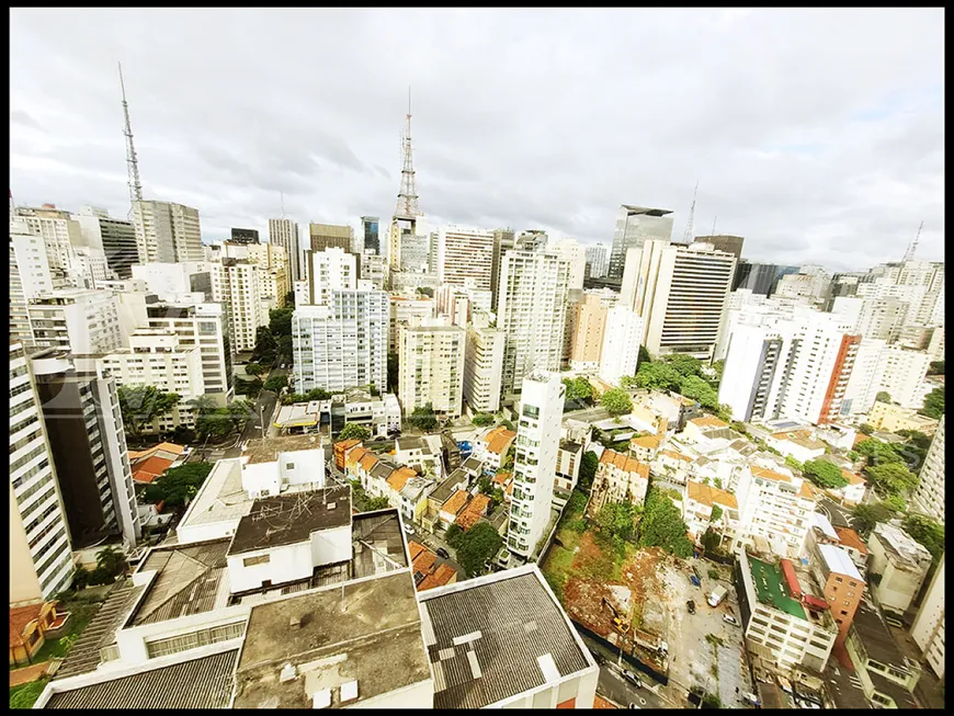 Foto 1 de Apartamento com 3 Quartos à venda, 79m² em Jardim Paulista, São Paulo