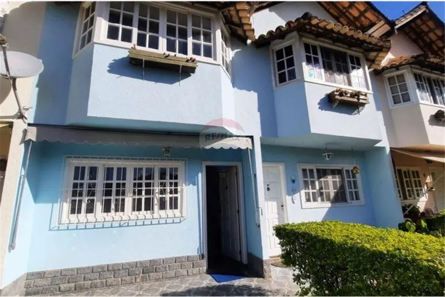 Foto 1 de Casa de Condomínio com 2 Quartos à venda, 57m² em Cascata Guarani, Teresópolis