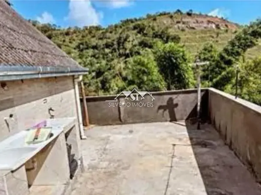 Foto 1 de Casa com 2 Quartos à venda, 80m² em Pedro do Rio, Petrópolis