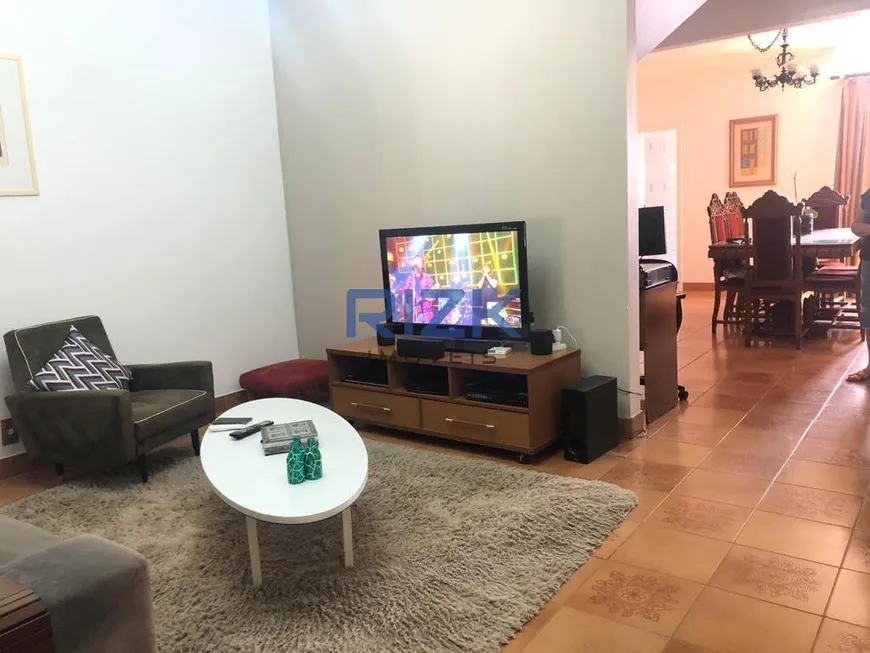 Foto 1 de Casa com 3 Quartos à venda, 262m² em Cambuci, São Paulo