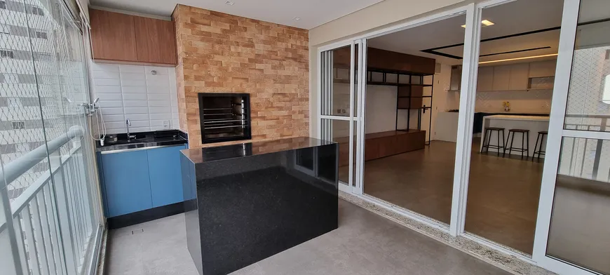 Foto 1 de Apartamento com 3 Quartos à venda, 103m² em Barra Funda, São Paulo