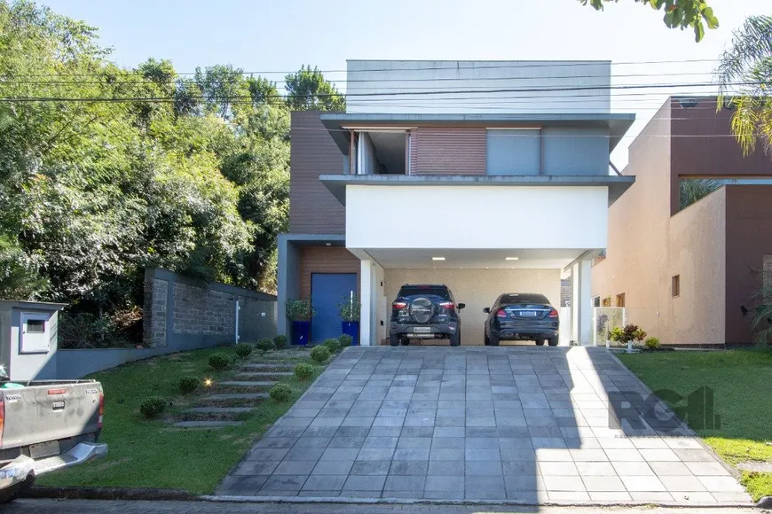 Foto 1 de Casa de Condomínio com 3 Quartos à venda, 231m² em Krahe, Viamão