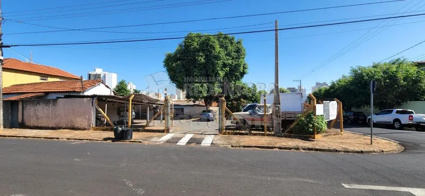 Foto 1 de Galpão/Depósito/Armazém com 1 Quarto à venda, 810m² em Jardim Europa, São José do Rio Preto