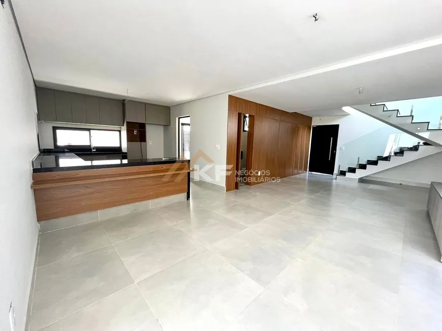 Foto 1 de Casa com 3 Quartos à venda, 210m² em Portal da Mata, Ribeirão Preto