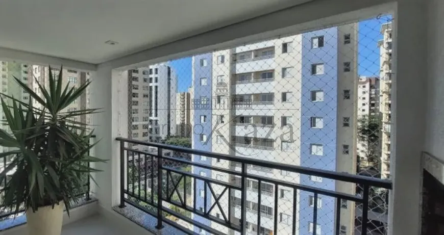 Foto 1 de Apartamento com 4 Quartos à venda, 133m² em Parque Residencial Aquarius, São José dos Campos