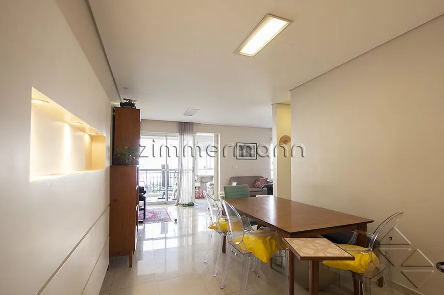 Foto 1 de Apartamento com 3 Quartos à venda, 76m² em Santa Cecília, São Paulo