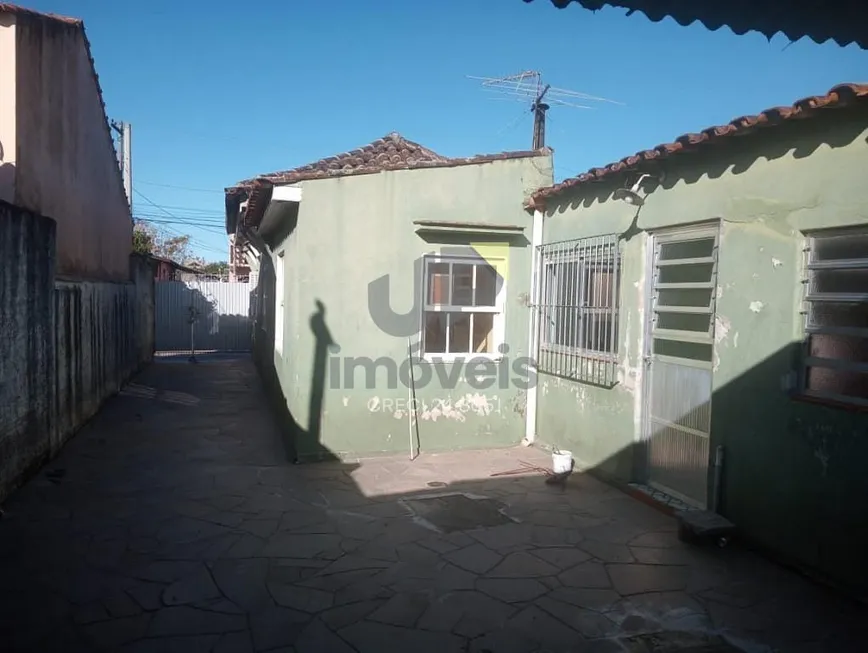 Foto 1 de Casa com 4 Quartos à venda, 230m² em Fragata, Pelotas