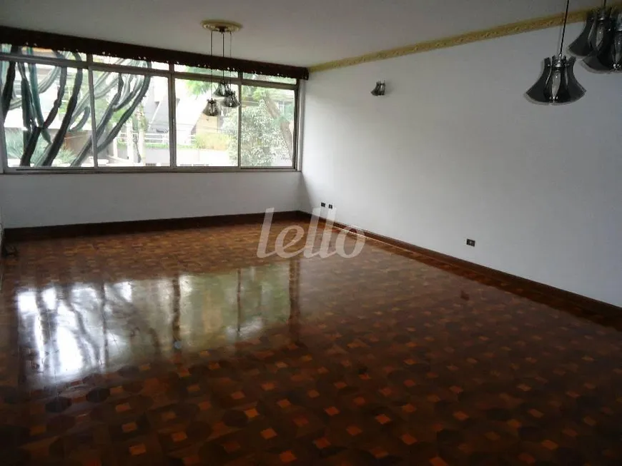 Foto 1 de Casa com 3 Quartos para alugar, 330m² em Campestre, Santo André