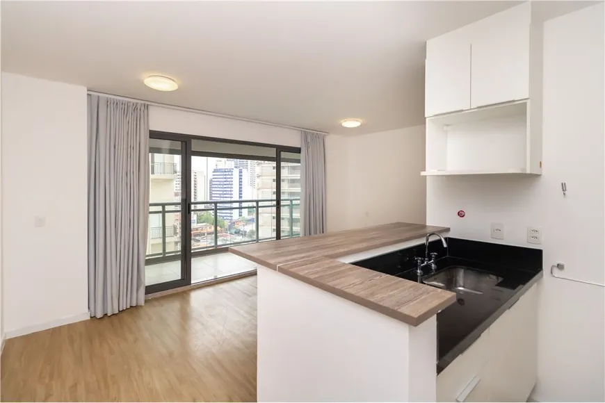 Foto 1 de Apartamento com 1 Quarto à venda, 40m² em Sumarezinho, São Paulo