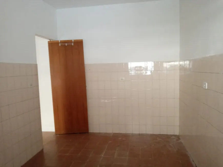 Foto 1 de Casa com 9 Quartos à venda, 260m² em Vila Dos Remedios, São Paulo