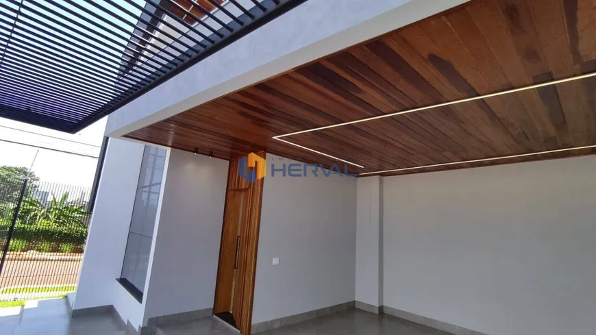 Foto 1 de Casa com 3 Quartos à venda, 139m² em Jardim Higienópolis, Maringá