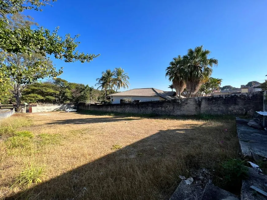 Foto 1 de Lote/Terreno à venda, 1200m² em Bandeirantes, Belo Horizonte