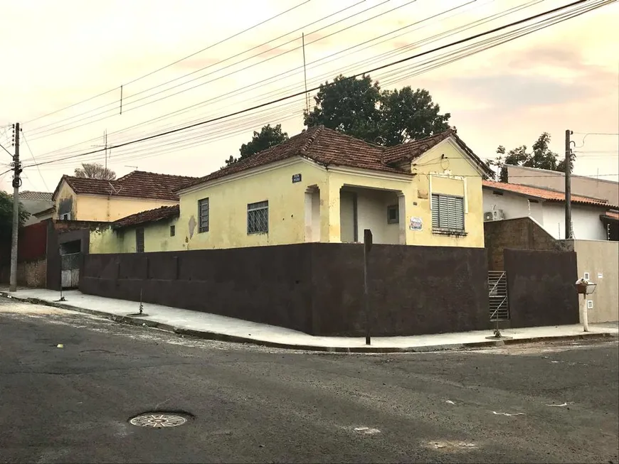 Foto 1 de Casa com 2 Quartos à venda, 80m² em Vila Guararapes, Lins