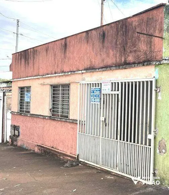 Foto 1 de Casa com 4 Quartos à venda, 170m² em Boa Vista, Uberaba