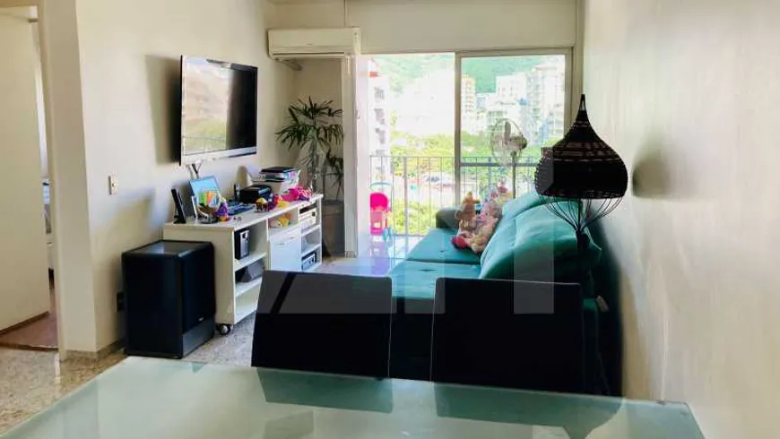 Foto 1 de Apartamento com 2 Quartos à venda, 76m² em Grajaú, Rio de Janeiro