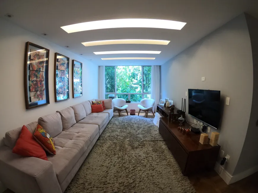 Foto 1 de Apartamento com 4 Quartos à venda, 140m² em Laranjeiras, Rio de Janeiro