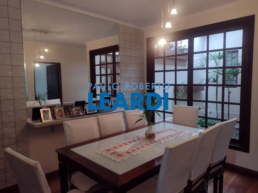 Foto 1 de Casa com 3 Quartos à venda, 330m² em Jaguaribe, Osasco