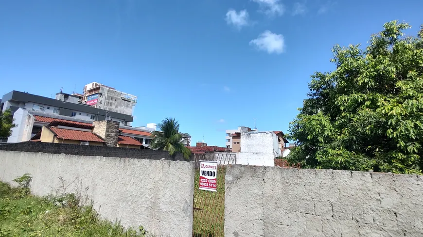 Foto 1 de Lote/Terreno à venda, 720m² em Camboinha, Cabedelo