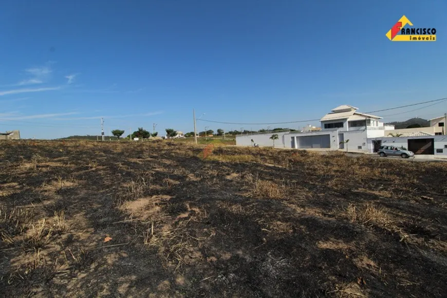 Foto 1 de Lote/Terreno à venda, 300m² em São Roque, Divinópolis