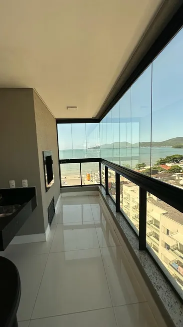 Foto 1 de Apartamento com 3 Quartos à venda, 125m² em Perequê, Porto Belo