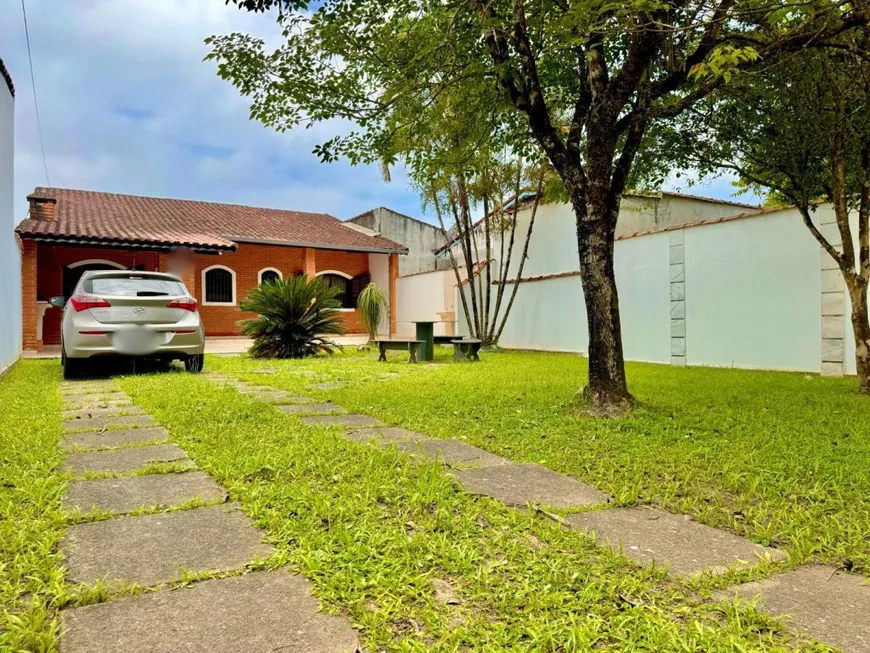 Foto 1 de Casa com 2 Quartos à venda, 63m² em Balneario Santa Julia, Itanhaém
