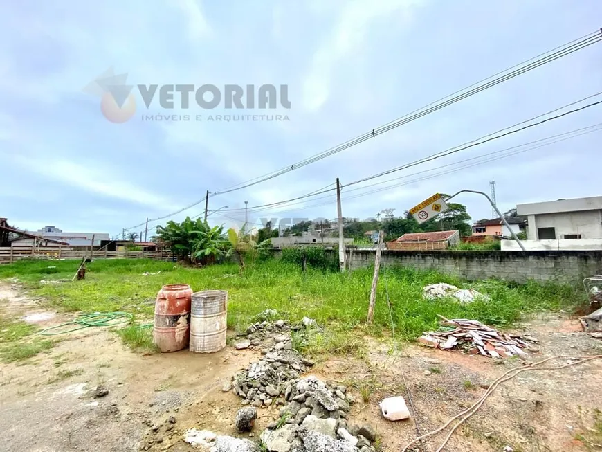 Foto 1 de Lote/Terreno à venda, 550m² em Massaguaçu, Caraguatatuba