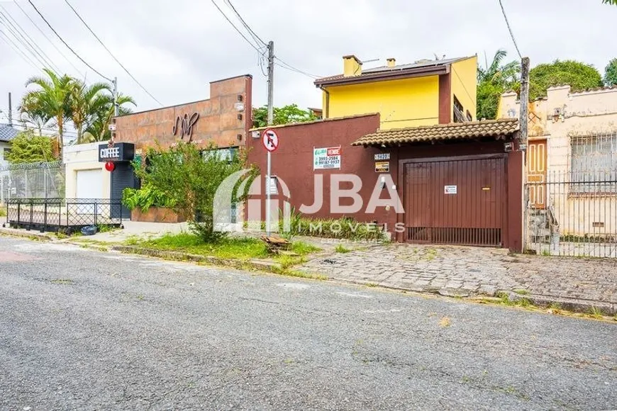 Foto 1 de Casa com 4 Quartos à venda, 174m² em Água Verde, Curitiba