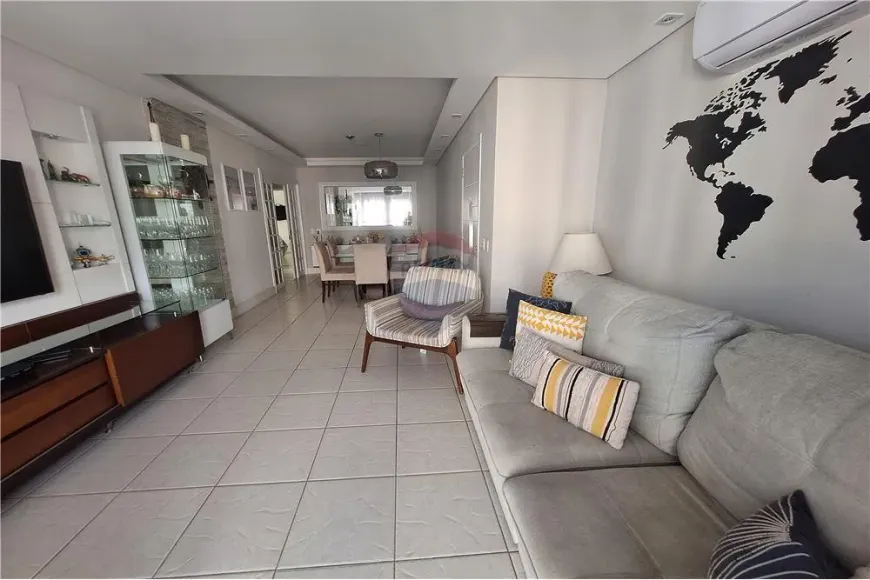 Foto 1 de Apartamento com 3 Quartos à venda, 122m² em Barra Funda, Guarujá