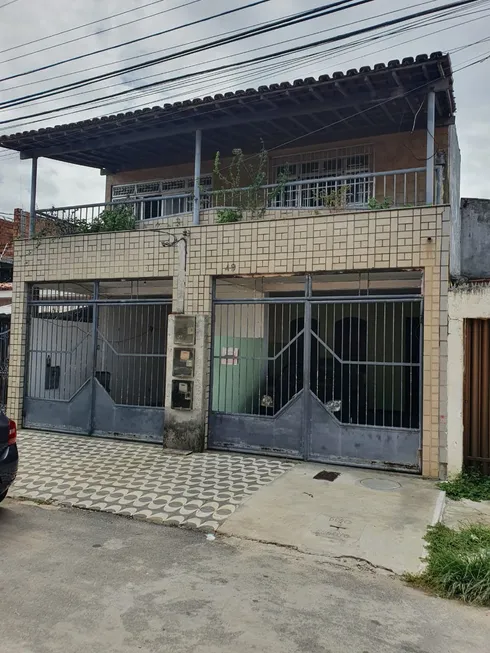 Foto 1 de Casa com 4 Quartos à venda, 208m² em Jabotiana, Aracaju